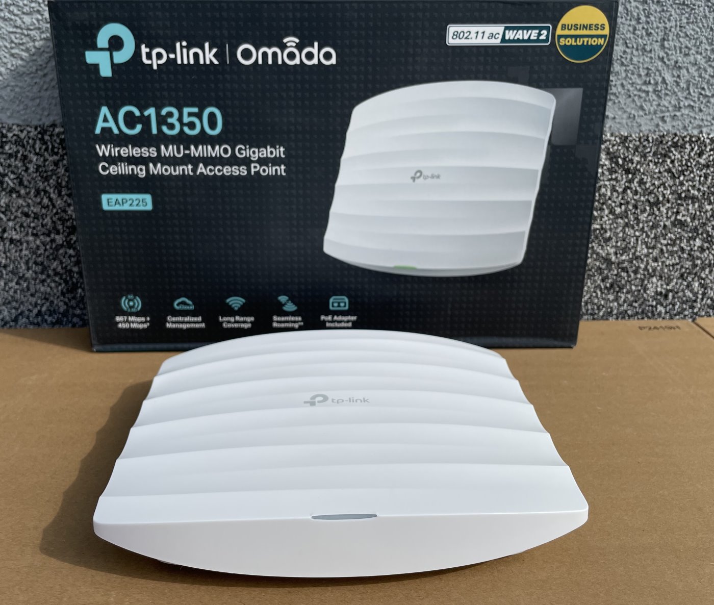 TP-Link EAP225 Access Point - Bazar | Discomp - networking solutions